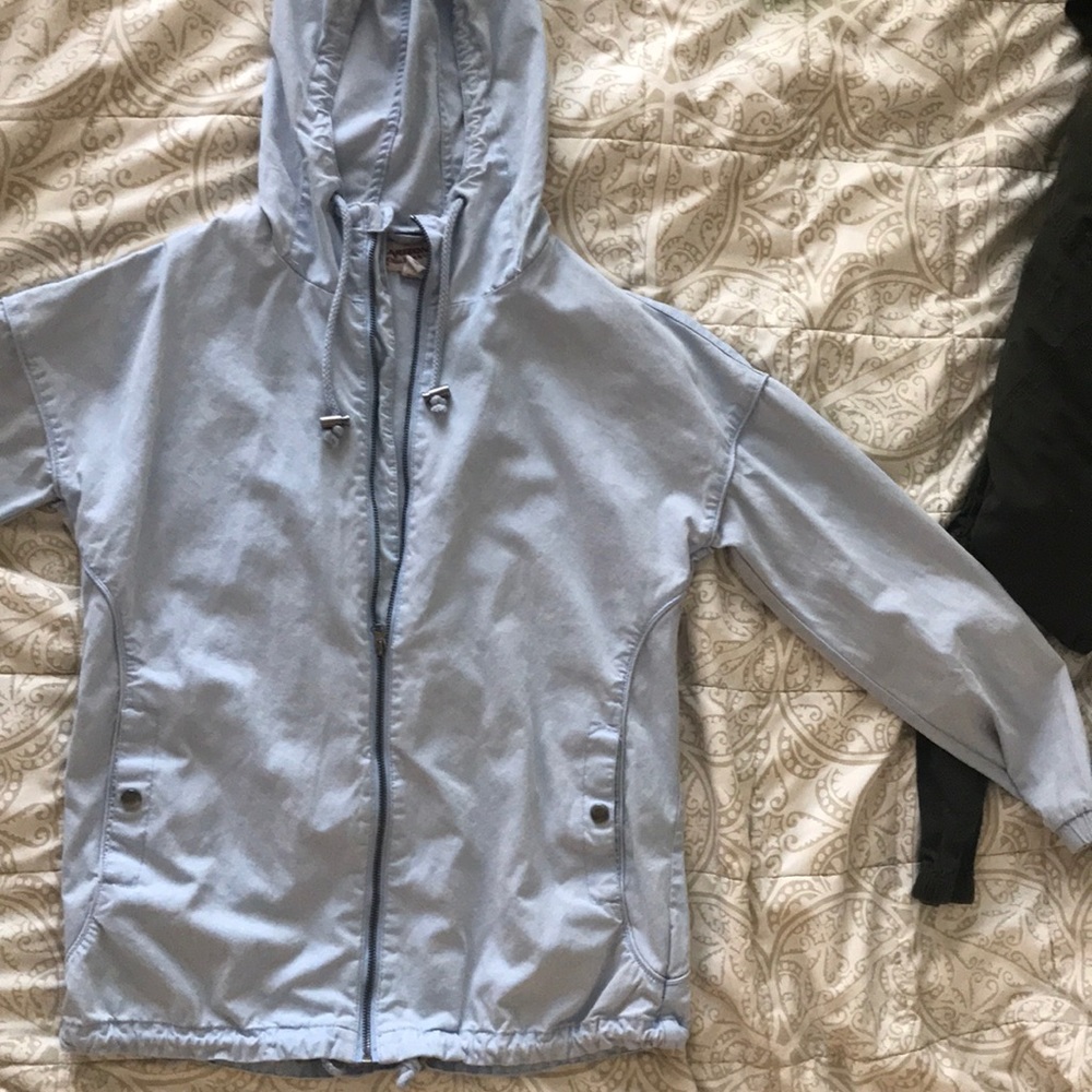 Light spring jacket - Picture 2 of 4